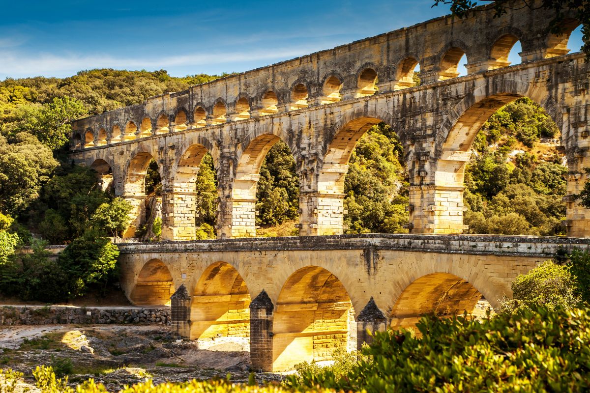 Tourisme dans le Gard : ces expériences culturelles à ne pas manquer